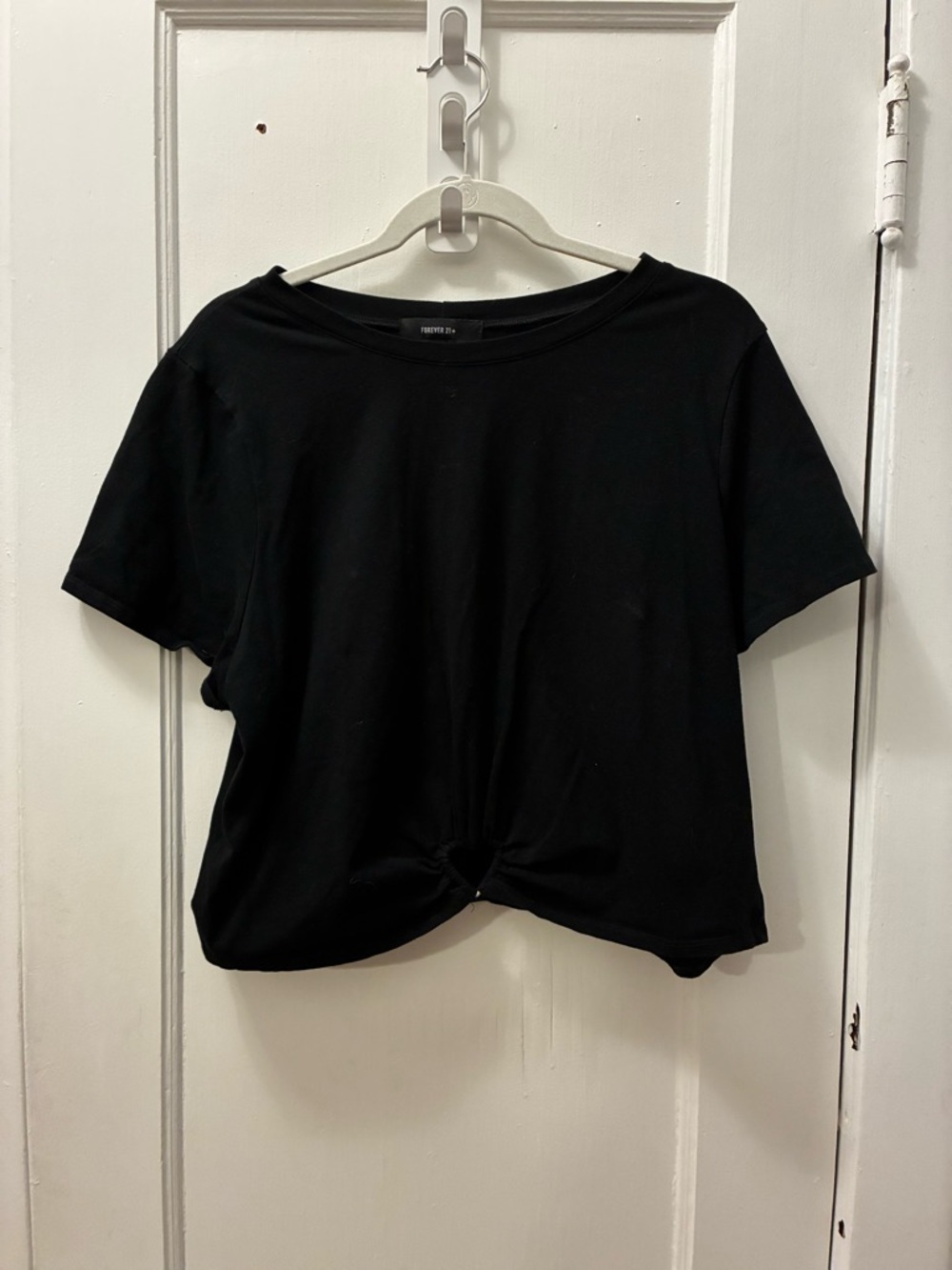 Forever 21 Black heart cut out Crop Tee